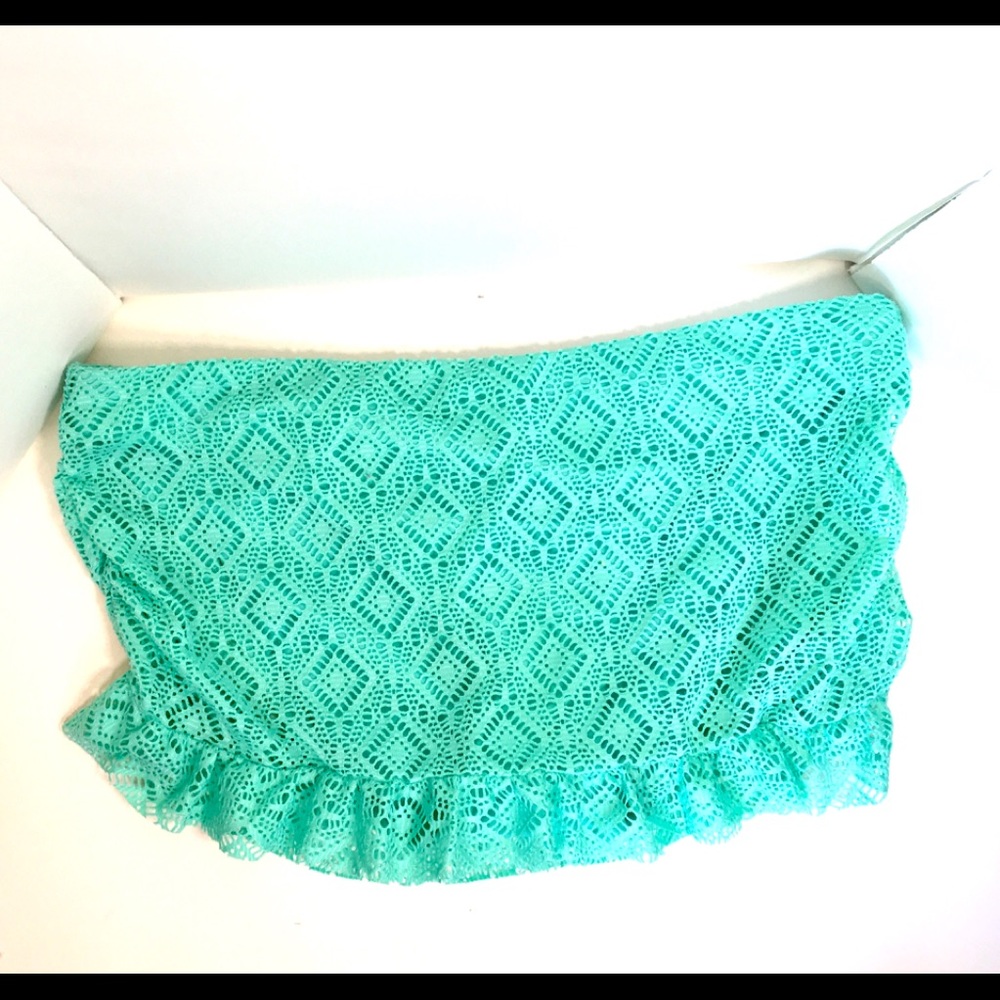 NWOT Skirted bikini bottom